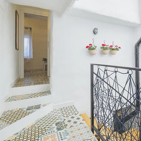 Cubo's Casa La Luz De Coín